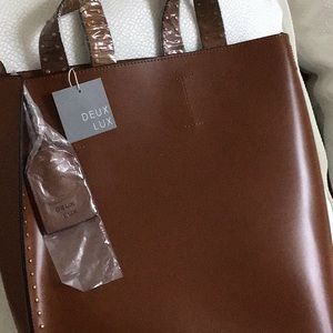 Shopper tote in saddle